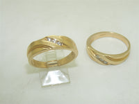 14k gold diamond swirl pattern wedding band set